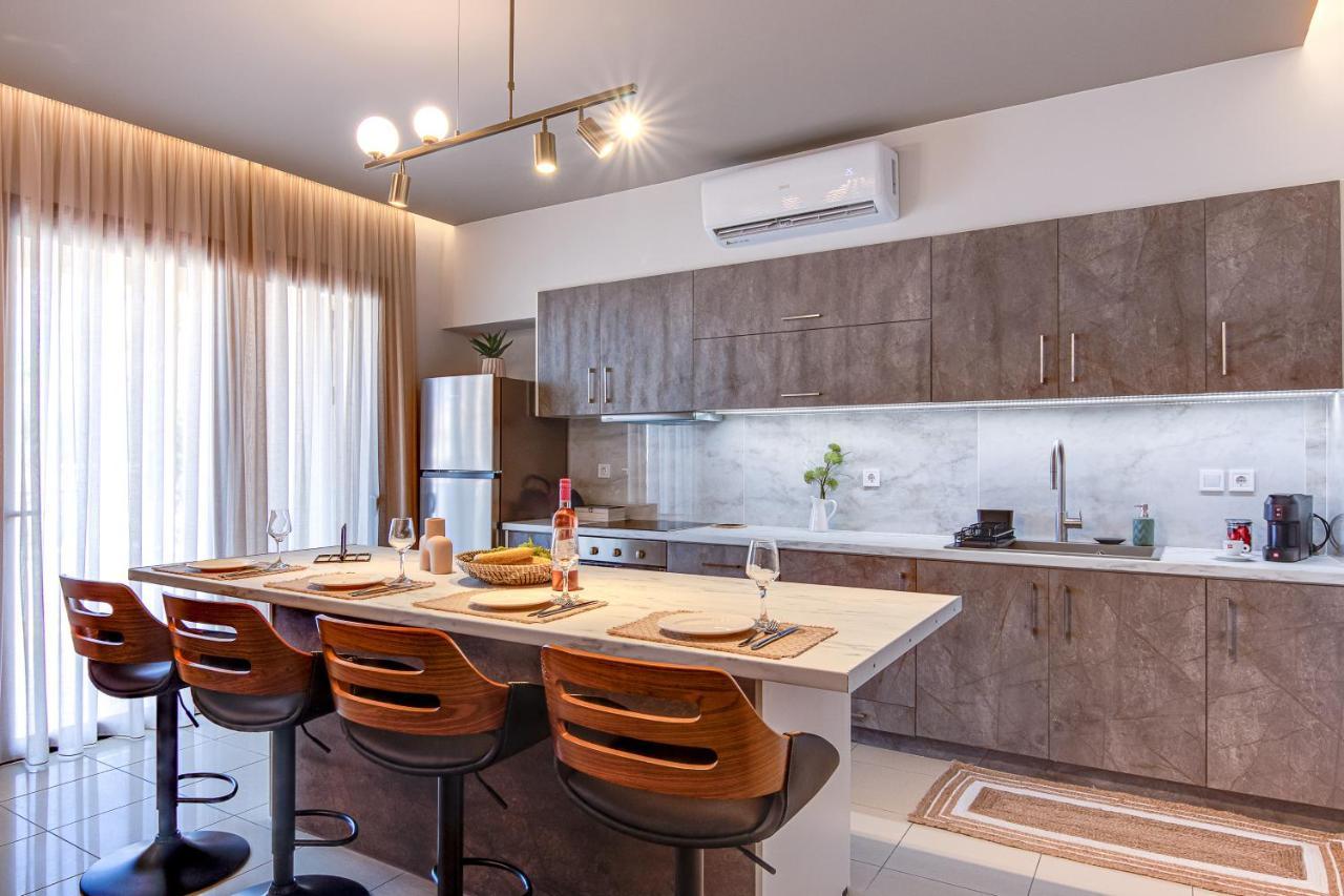 Agapi'S Luxury Apartment Pylos Eksteriør billede