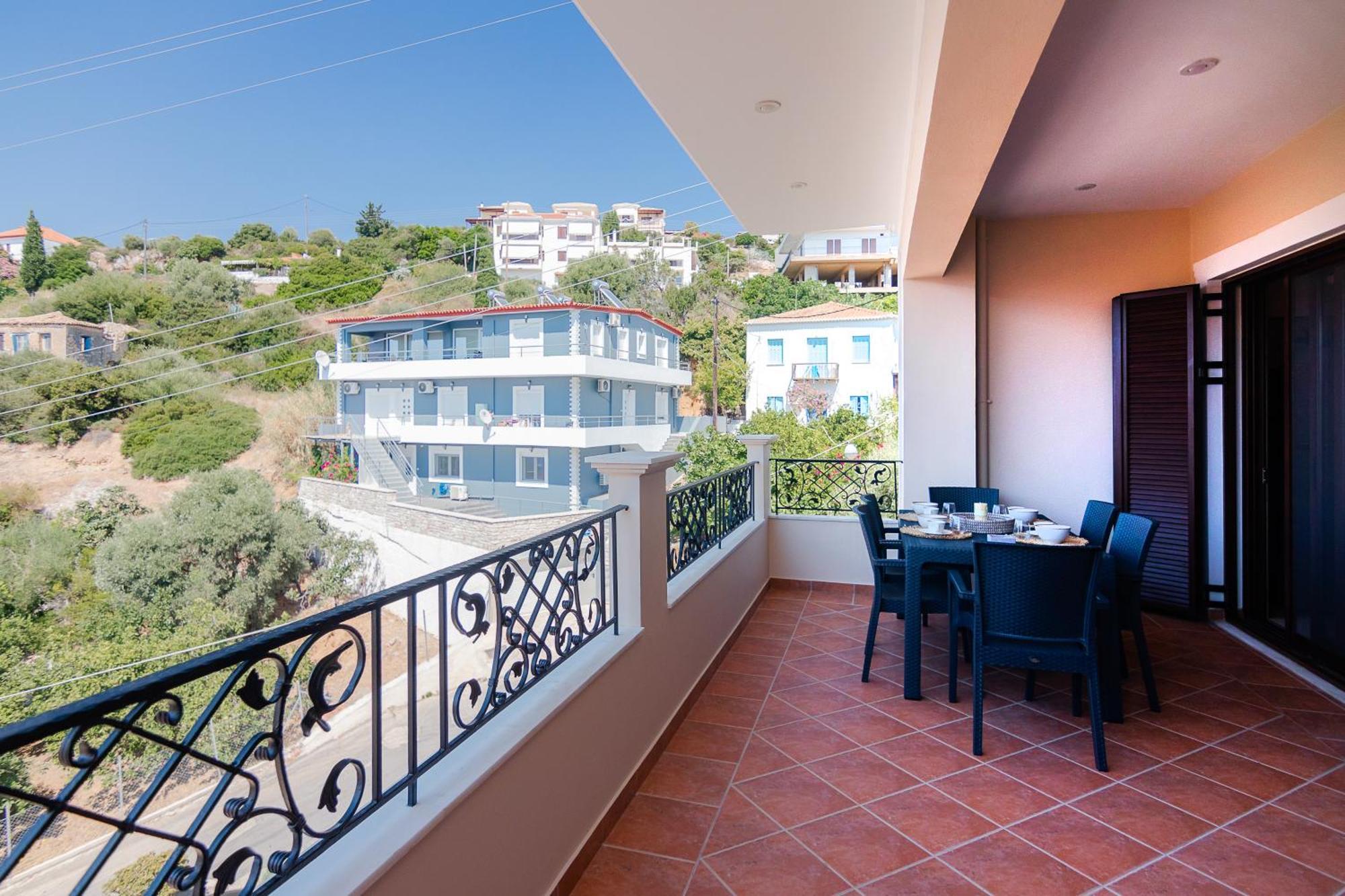 Agapi'S Luxury Apartment Pylos Eksteriør billede