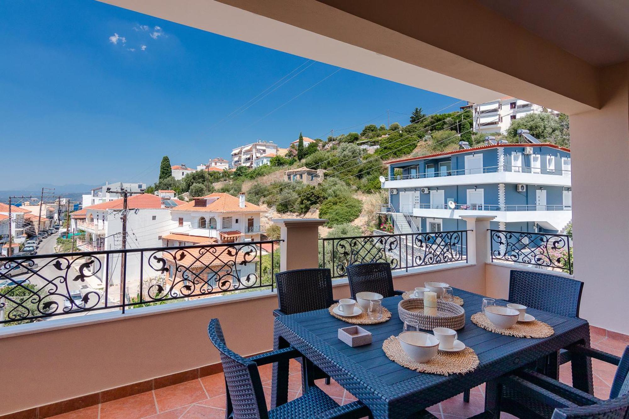 Agapi'S Luxury Apartment Pylos Eksteriør billede